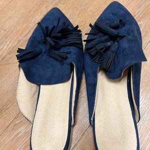 Size 7.5 (38) New Navy Blue Suede Flat (1/2" heel) Mule with Tassels